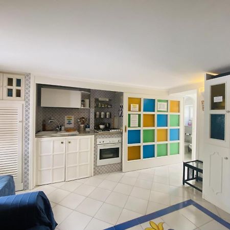 Central Apartment Le Botteghe Capri Buitenkant foto