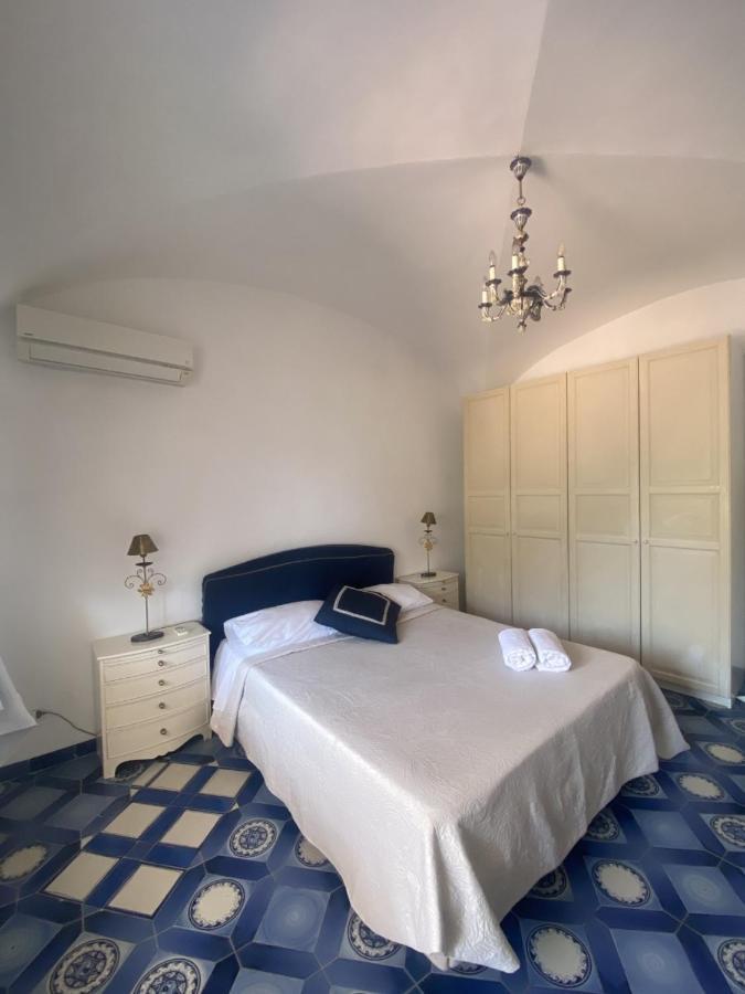 Central Apartment Le Botteghe Capri Buitenkant foto
